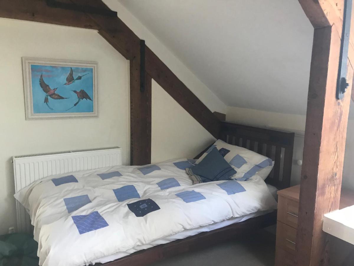 St Michaels House Bed & Breakfast Crediton Exterior photo
