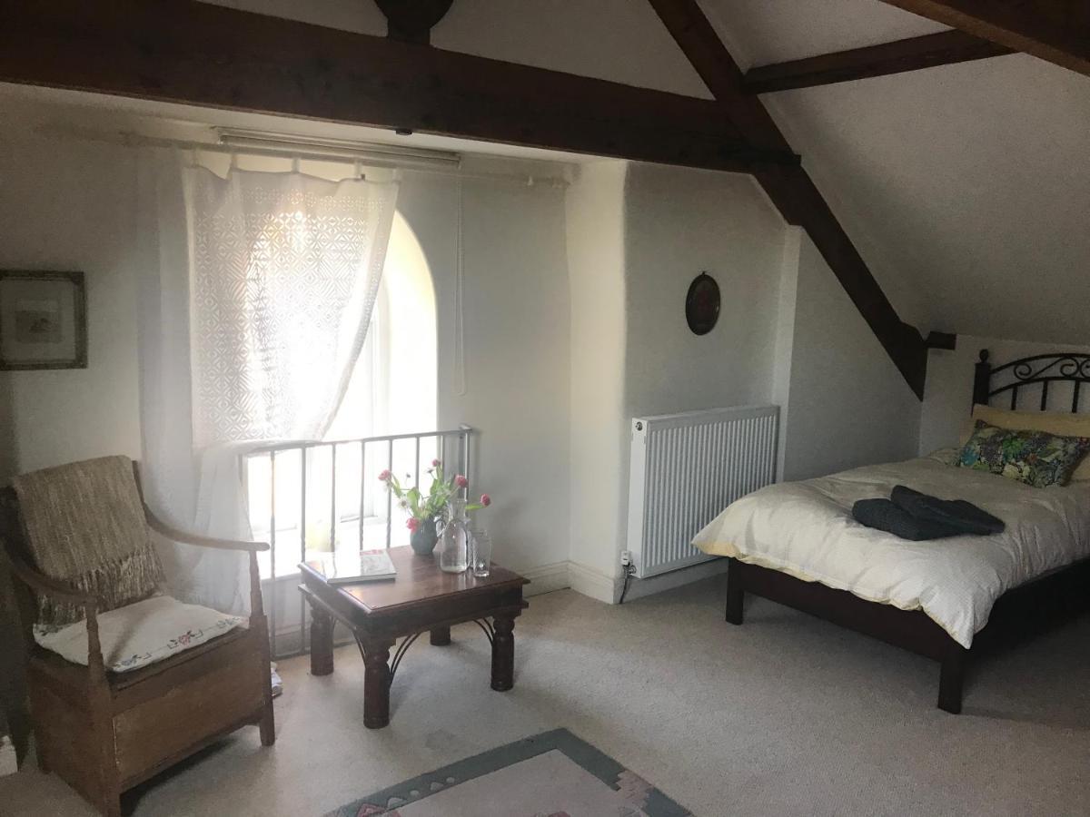 St Michaels House Bed & Breakfast Crediton Exterior photo
